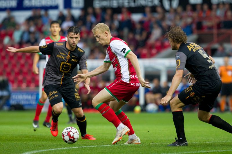 soi-keo-waregem-vs-mechelen-ngay-26-7